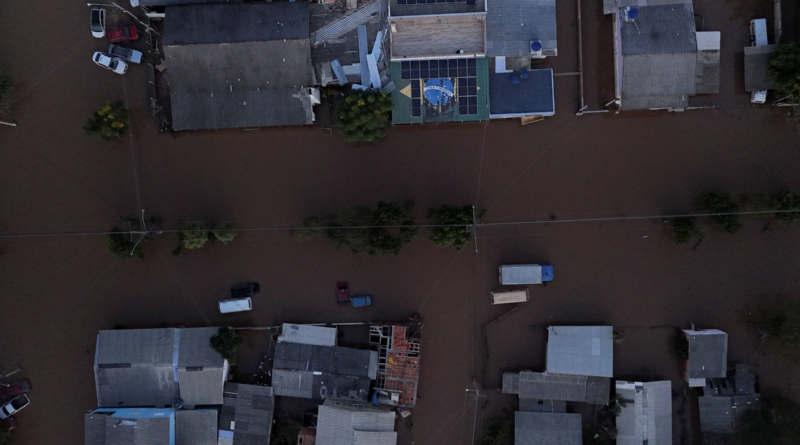 Comitê do RS quer plano de acesso à documentação civil a atingidos por enchentes