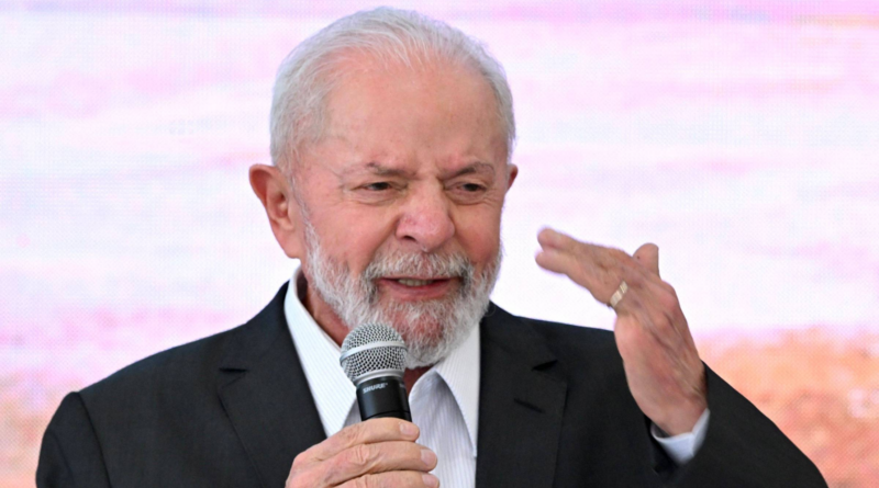 Lula vai ao interior da Bahia e cobra prefeito ausente: 'falta de respeito não estar aqui'; veja vídeo