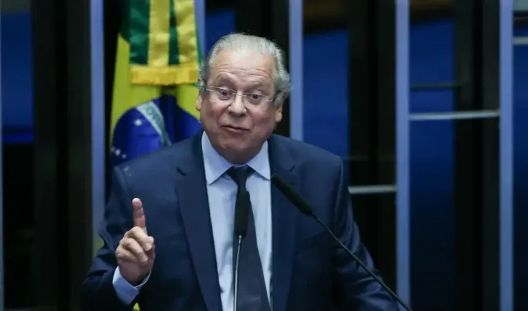 Zé Dirceu diz que palestinos têm direito de atacar Israel