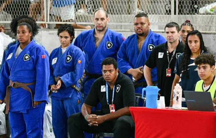 Judô: Veteranos conquistam o ouro para o Botafogo Judô no Estadual por Equipes