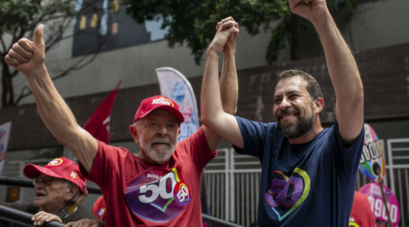 Planalto reúne ministros e pede apoio a candidatos da base contra direita