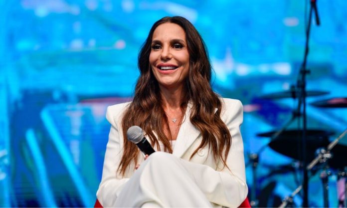 Réveillon no Rio terá Anitta, Ivete Sangalo, Caetano e Bethânia