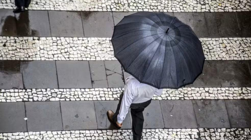 Cidade de SP pode ter forte chuva nesta quarta; Defesa Civil emitiu alerta para temporais com rajadas de vento a partir desta sexta