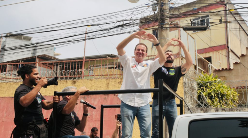 Pesquisa Real Time: Eduardo Paes oscila para baixo, mas mantém liderança na disputa pela Prefeitura do Rio