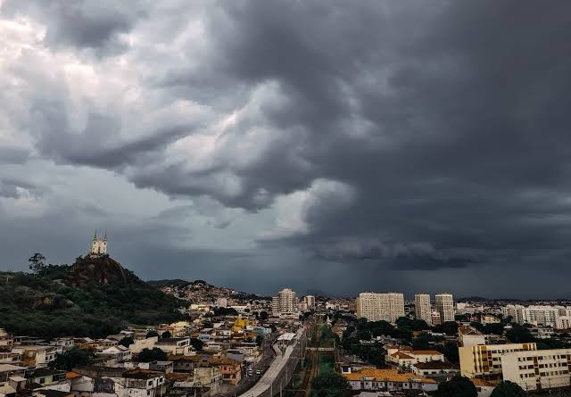 Final de semana será de chuva forte no Rio; zonas Norte e Oeste podem registrar acumulados superiores a 100 mm