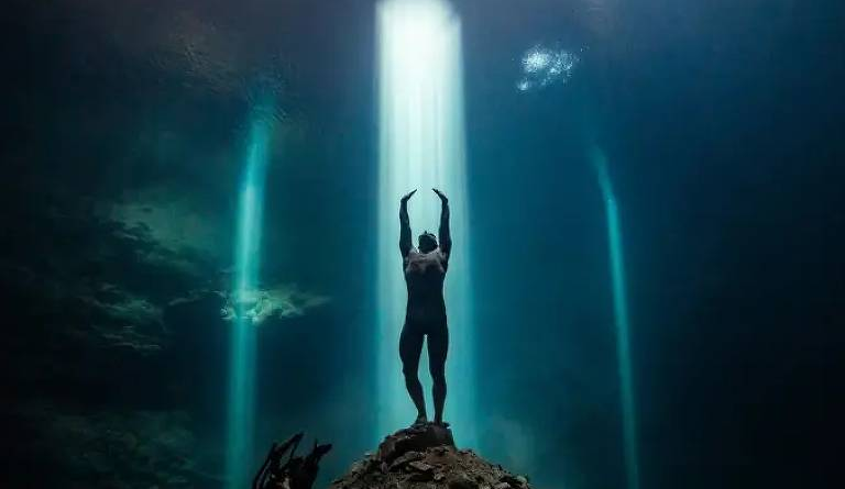 As maravilhas dos cenotes, o mundo subaquático sagrado do México