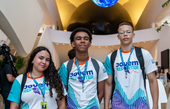 Estudantes da rede estadual fazem cobertura do G20 em projeto Jovem Repórter