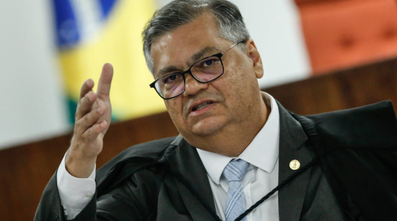 Dino mantém suspensão de emendas do Congresso por falta de transparência