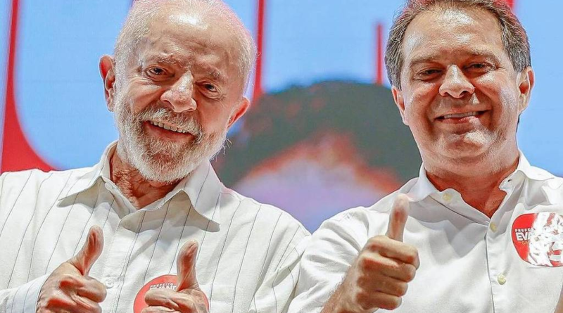 Lula une PT em Fortaleza após reveses e associa bolsonarista a Jânio e Collor